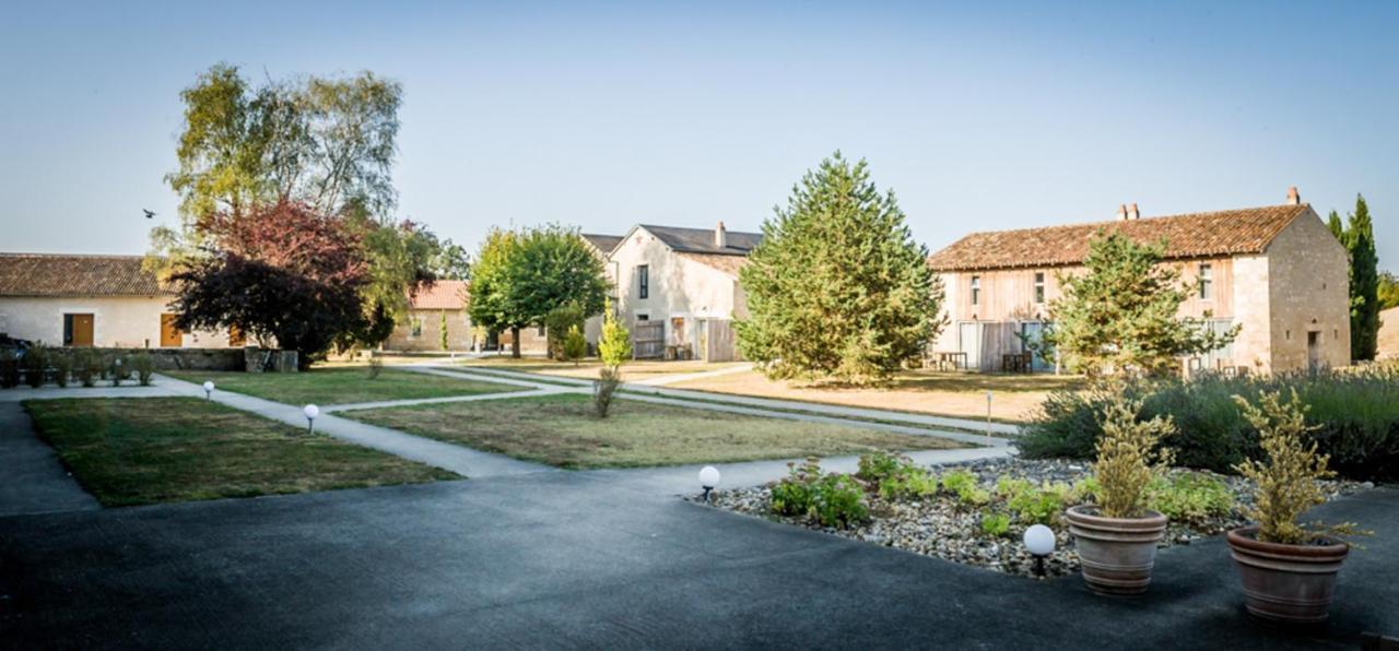 Domaine Du Normandoux, The Originals Relais Hotel Tercé Buitenkant foto