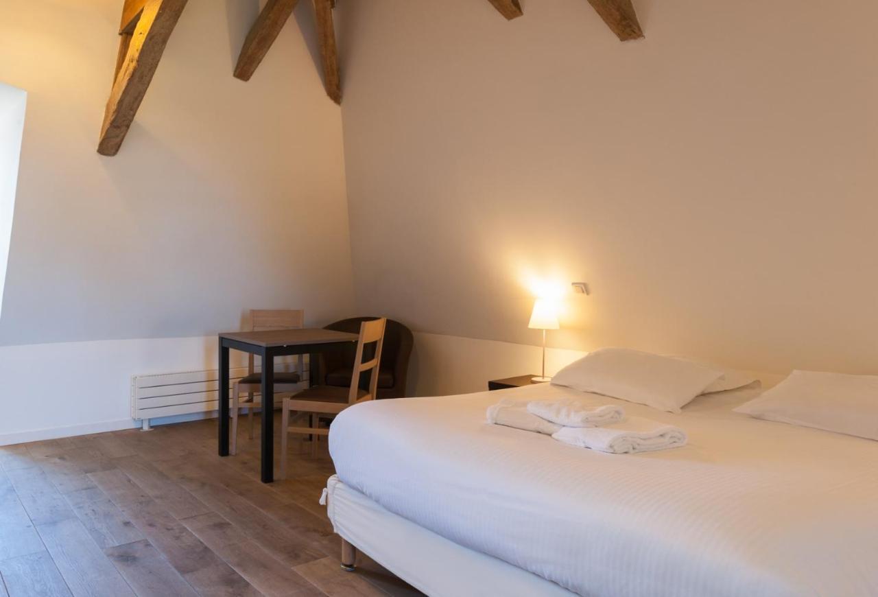 Domaine Du Normandoux, The Originals Relais Hotel Tercé Buitenkant foto